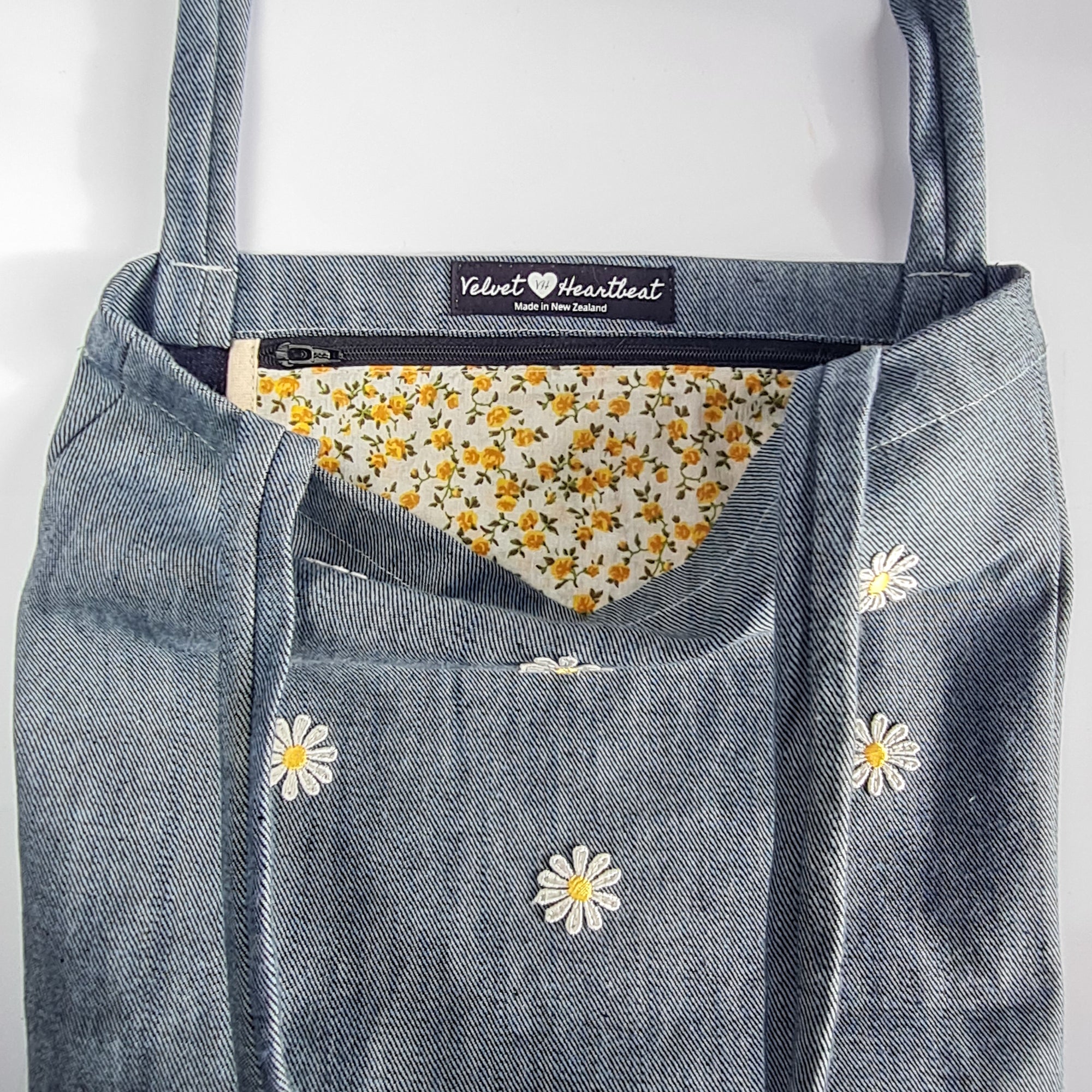 Daisy Tote