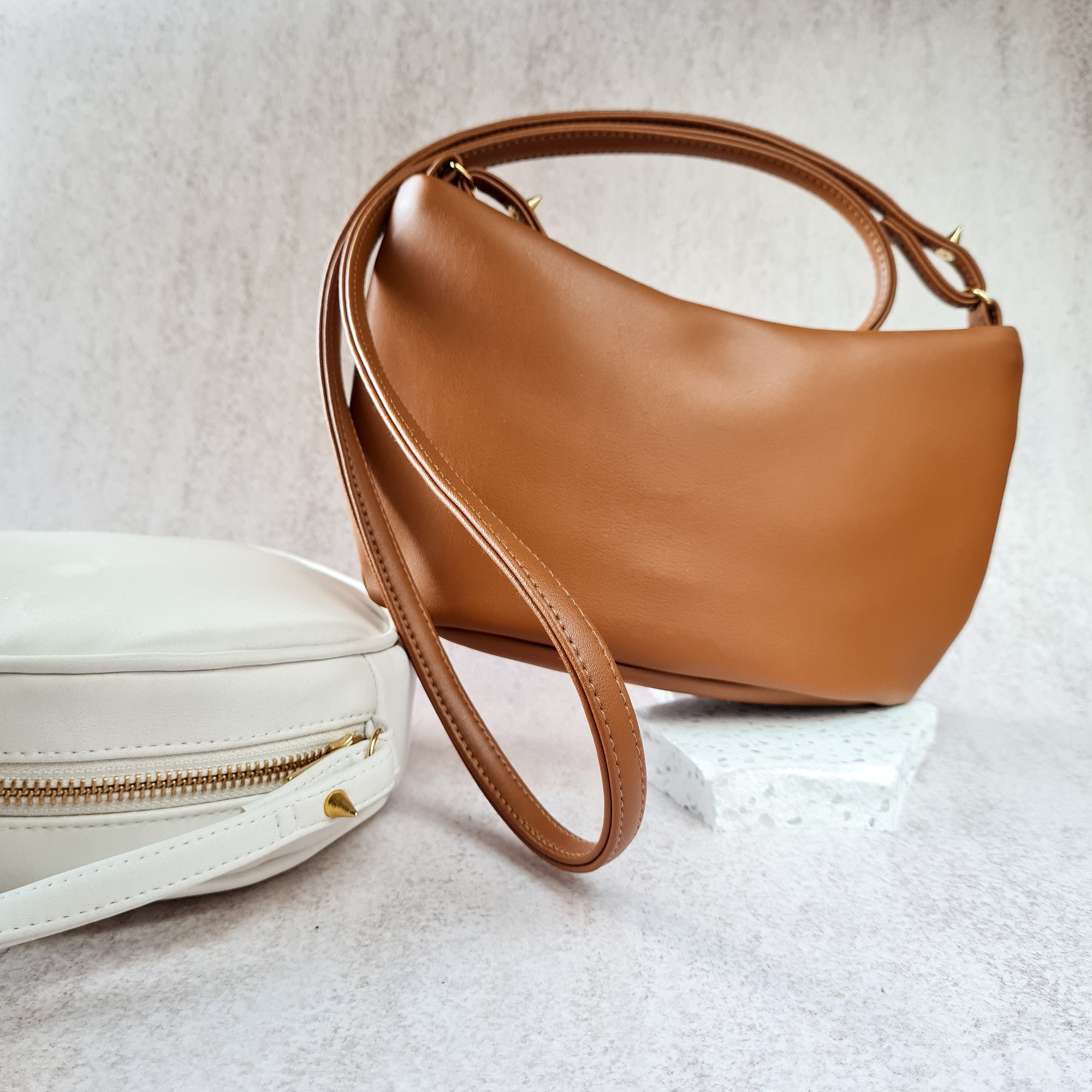 Liv - Cactus Leather Crossbody Bag