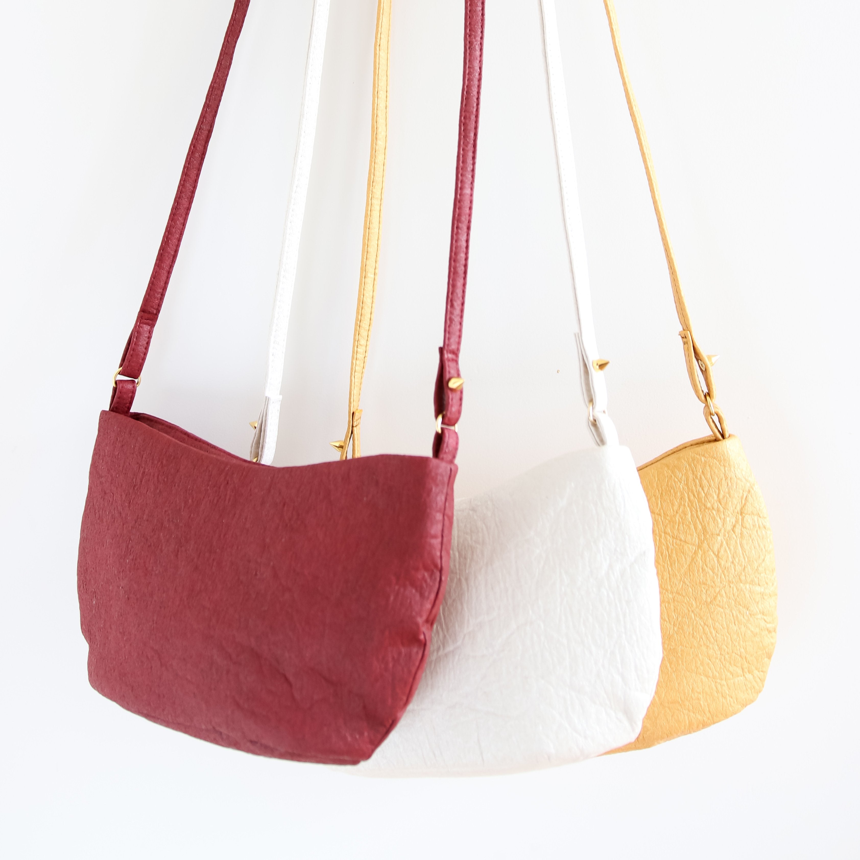 Vegan handbags made in NZ from Pinatex pineapple leather
