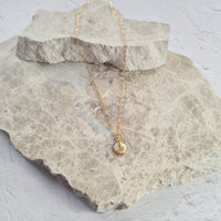 Gold Clam Necklace - Reca