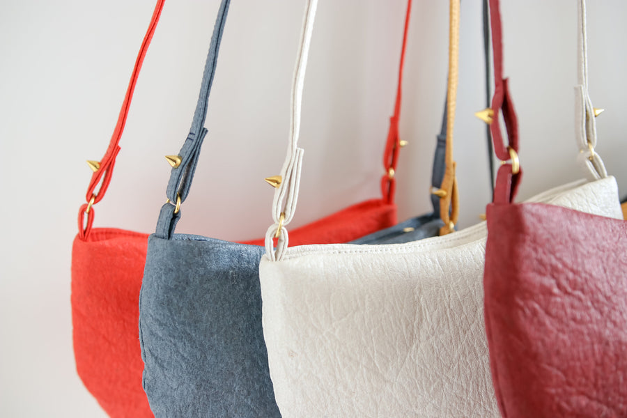 Liv - Piñatex Crossbody Bag