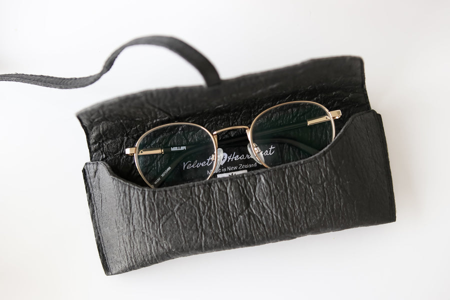 Jackie - Piñatex Sunglasses Case