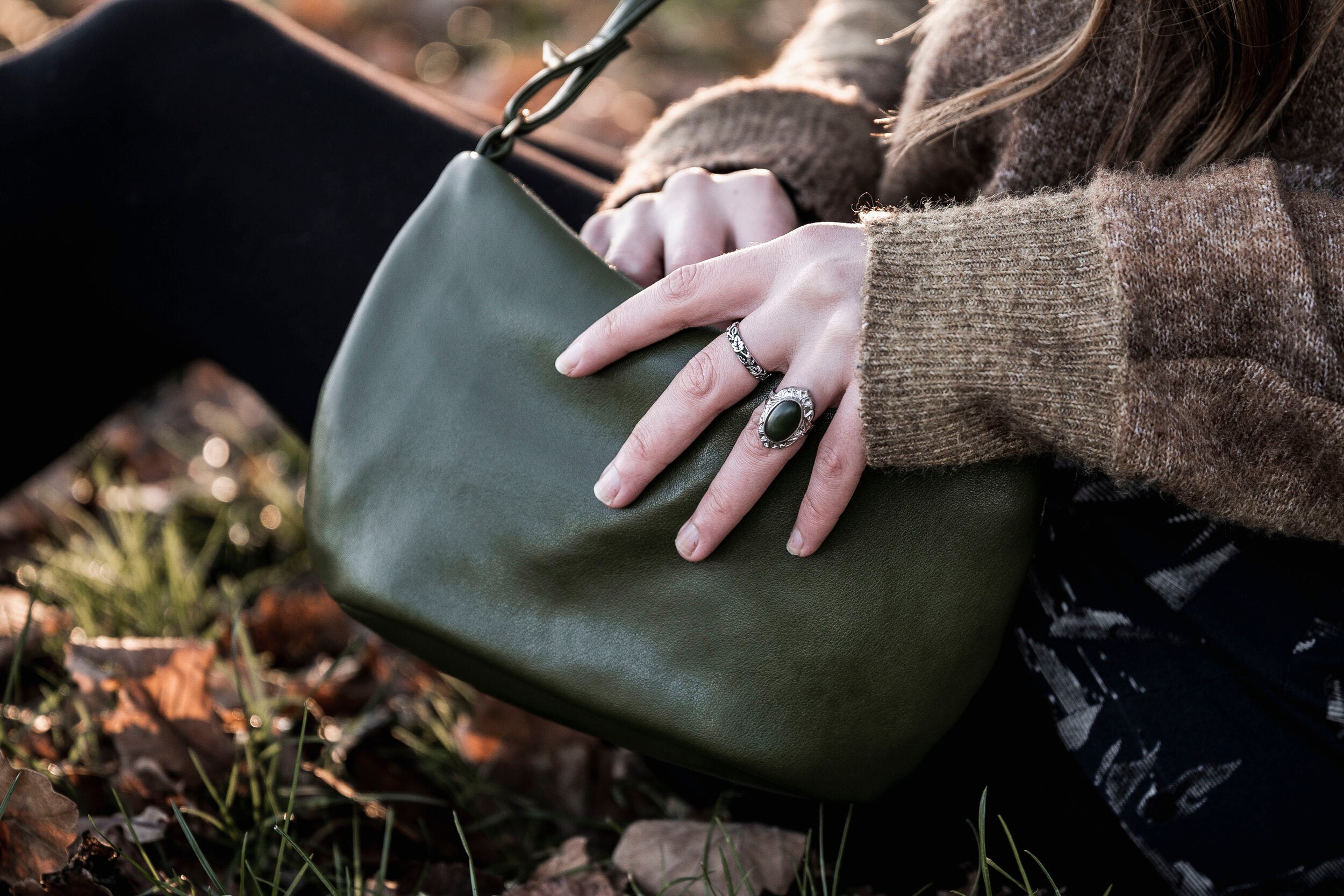 Olive green best sale leather crossbody bag